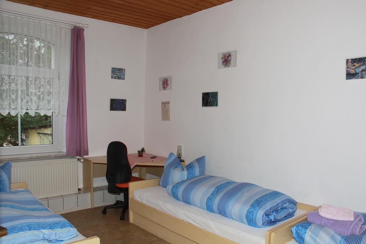 Hotel Bayerischer Hof Wiesau Екстериор снимка